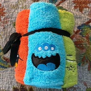 MONSTER WASH CLOTHS!